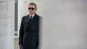 REVIEW James Bond Spectre, Saatnya Berpisah dengan Daniel Craig?